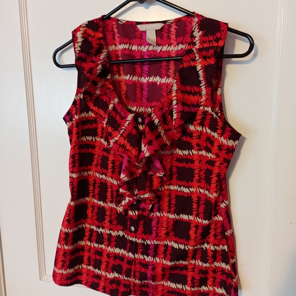Banana Republic ruffled tank blouse